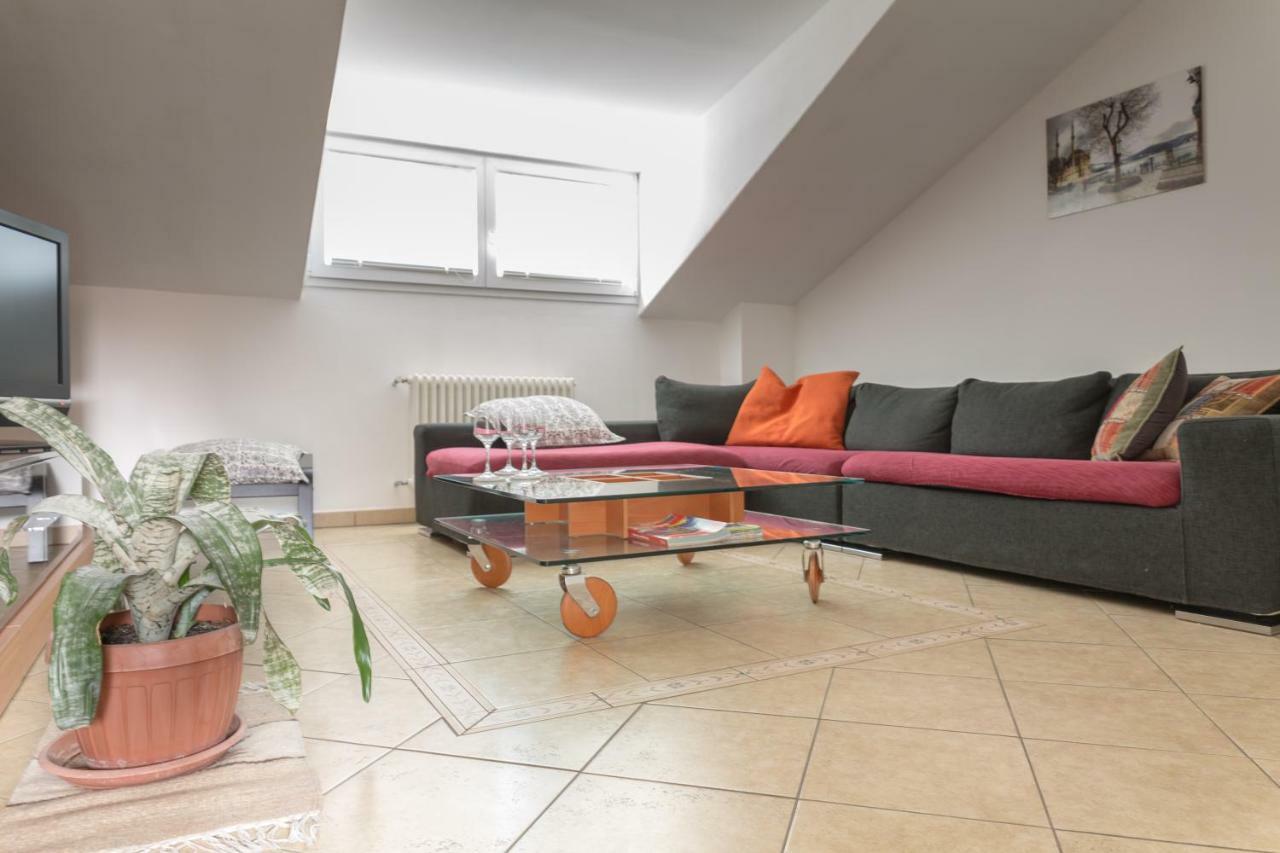 Linden Apartment Riva del Garda Exterior photo
