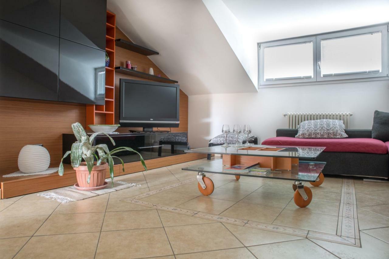 Linden Apartment Riva del Garda Exterior photo